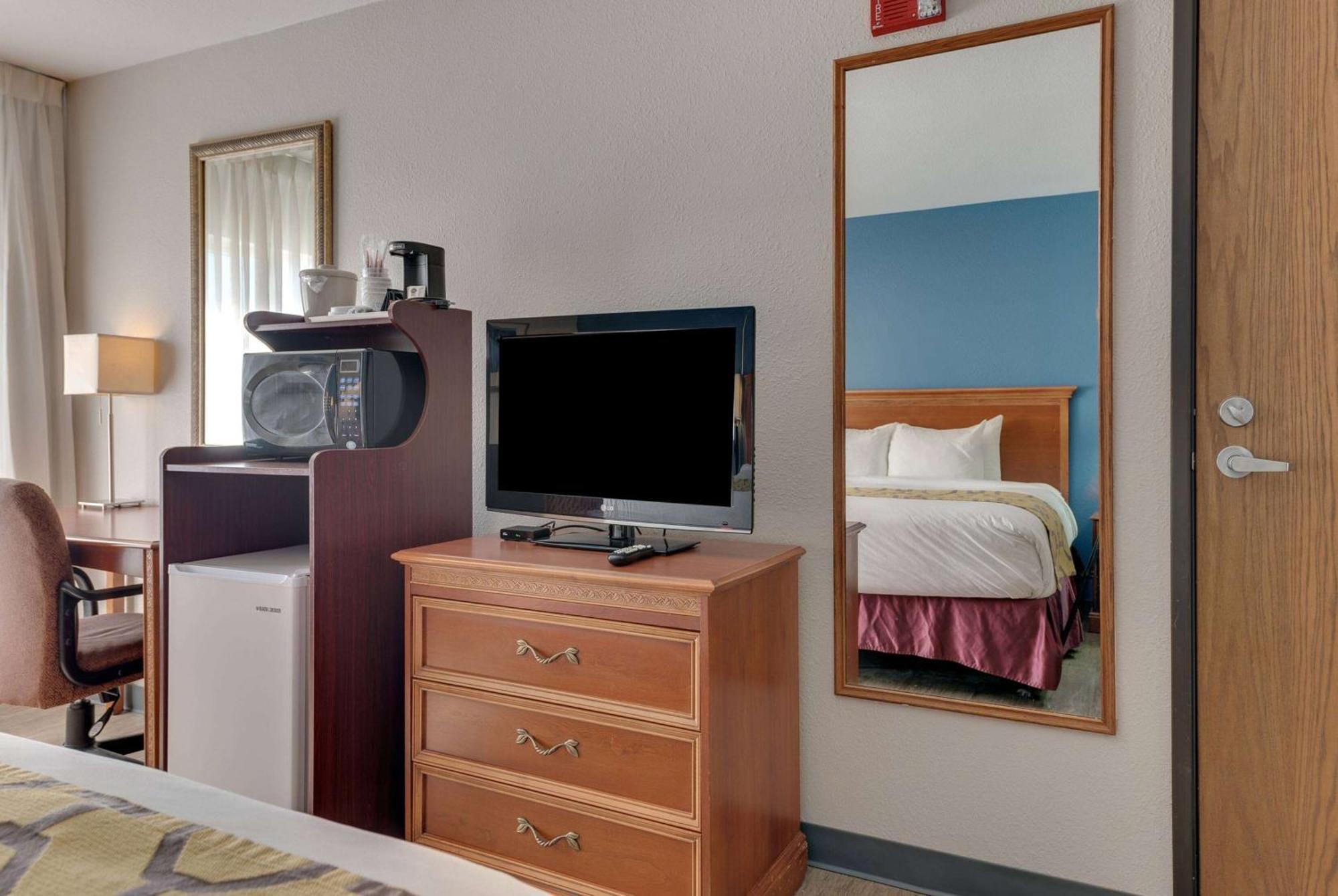 Baymont By Wyndham Salida Hotel Luaran gambar